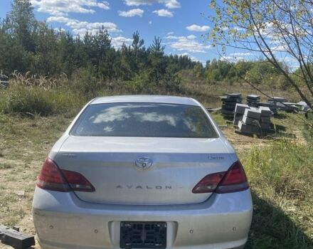 Серый Тойота Авалон, объемом двигателя 3.5 л и пробегом 200 тыс. км за 3500 $, фото 1 на Automoto.ua