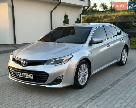 Серый Тойота Авалон, объемом двигателя 3.46 л и пробегом 76 тыс. км за 14500 $, фото 1 на Automoto.ua