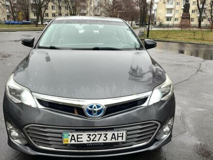 Тойота Авалон 2013 в Полтаве на Automoto.ua Серый Тойота Авалон, объемом двигателя 2.5 л и пробегом 288 тыс. км за 13800 $, фото 1 на Automoto.ua