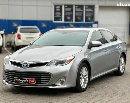 Сірий Тойота Авалон, об'ємом двигуна 2.5 л та пробігом 247 тис. км за 15990 $, фото 1 на Automoto.ua