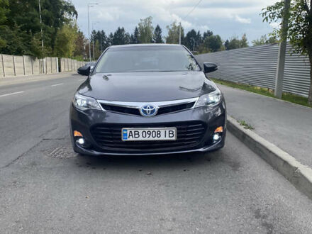 Серый Тойота Авалон, объемом двигателя 2.5 л и пробегом 362 тыс. км за 12900 $, фото 1 на Automoto.ua