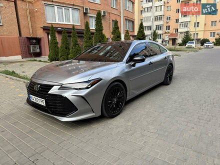 Тойота Авалон 2019 в Черноморске (Ильичевске) на Automoto.ua Серый Тойота Авалон, объемом двигателя 3.46 л и пробегом 55 тыс. км за 32000 $, фото 1 на Automoto.ua