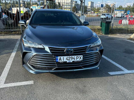 Тойота Авалон 2020 у Києві на Automoto.ua Сірий Тойота Авалон, об'ємом двигуна 2.49 л та пробігом 165 тис. км за 24499 $, фото 1 на Automoto.ua