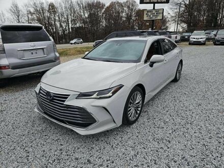 Серый Тойота Авалон, объемом двигателя 0 л и пробегом 20 тыс. км за 30500 $, фото 1 на Automoto.ua