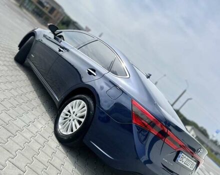 Синій Тойота Авалон, об'ємом двигуна 2.49 л та пробігом 178 тис. км за 17000 $, фото 1 на Automoto.ua