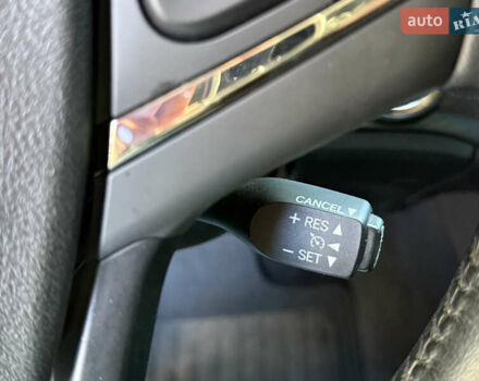 Синій Тойота Авалон, об'ємом двигуна 3.46 л та пробігом 123 тис. км за 16900 $, фото 59 на Automoto.ua