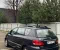 Чорний Тойота Авенсіс Версо, об'ємом двигуна 2 л та пробігом 367 тис. км за 5000 $, фото 4 на Automoto.ua