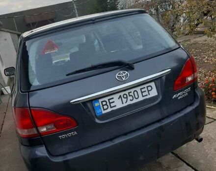 Черный Тойота Авенсис Версо, объемом двигателя 2 л и пробегом 420 тыс. км за 4500 $, фото 5 на Automoto.ua