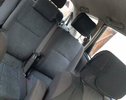 Черный Тойота Авенсис Версо, объемом двигателя 2 л и пробегом 420 тыс. км за 4500 $, фото 8 на Automoto.ua