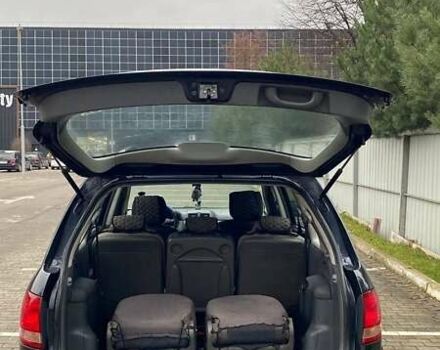 Чорний Тойота Авенсіс Версо, об'ємом двигуна 2 л та пробігом 367 тис. км за 5000 $, фото 14 на Automoto.ua