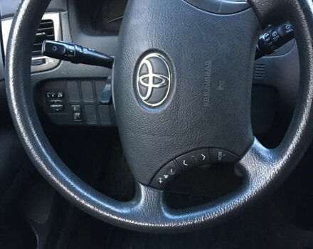 Черный Тойота Авенсис Версо, объемом двигателя 2 л и пробегом 260 тыс. км за 5800 $, фото 7 на Automoto.ua