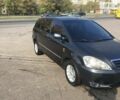 Чорний Тойота Авенсіс Версо, об'ємом двигуна 2 л та пробігом 370 тис. км за 6500 $, фото 1 на Automoto.ua