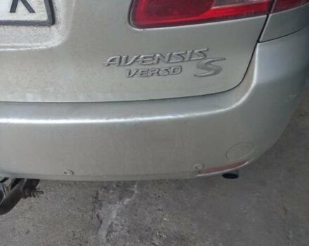 Тойота Авенсіс Версо, об'ємом двигуна 2 л та пробігом 493 тис. км за 5900 $, фото 17 на Automoto.ua