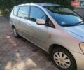 Сірий Тойота Авенсіс Версо, об'ємом двигуна 2 л та пробігом 282 тис. км за 3800 $, фото 1 на Automoto.ua