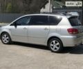 Серый Тойота Авенсис Версо, объемом двигателя 2 л и пробегом 330 тыс. км за 5450 $, фото 8 на Automoto.ua