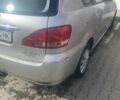 Серый Тойота Авенсис Версо, объемом двигателя 2 л и пробегом 420 тыс. км за 4500 $, фото 3 на Automoto.ua