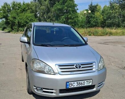 Сірий Тойота Авенсіс Версо, об'ємом двигуна 2 л та пробігом 416 тис. км за 5000 $, фото 10 на Automoto.ua