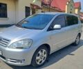 Сірий Тойота Авенсіс Версо, об'ємом двигуна 2 л та пробігом 416 тис. км за 5000 $, фото 5 на Automoto.ua