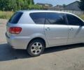 Сірий Тойота Авенсіс Версо, об'ємом двигуна 2 л та пробігом 416 тис. км за 5000 $, фото 9 на Automoto.ua