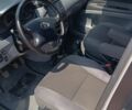 Сірий Тойота Авенсіс Версо, об'ємом двигуна 2 л та пробігом 311 тис. км за 6000 $, фото 4 на Automoto.ua