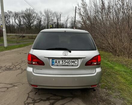 Серый Тойота Авенсис Версо, объемом двигателя 2 л и пробегом 330 тыс. км за 5249 $, фото 6 на Automoto.ua