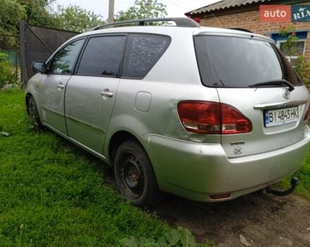 Сірий Тойота Авенсіс Версо, об'ємом двигуна 2 л та пробігом 335 тис. км за 4200 $, фото 5 на Automoto.ua
