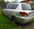 Сірий Тойота Авенсіс Версо, об'ємом двигуна 2 л та пробігом 335 тис. км за 4200 $, фото 5 на Automoto.ua
