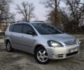 Серый Тойота Авенсис Версо, объемом двигателя 2 л и пробегом 240 тыс. км за 6500 $, фото 1 на Automoto.ua