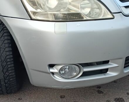 Сірий Тойота Авенсіс Версо, об'ємом двигуна 2 л та пробігом 388 тис. км за 5200 $, фото 5 на Automoto.ua