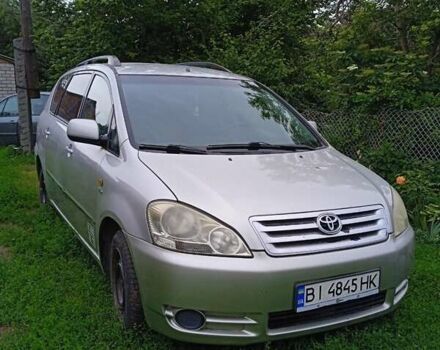 Сірий Тойота Авенсіс Версо, об'ємом двигуна 2 л та пробігом 335 тис. км за 4200 $, фото 2 на Automoto.ua