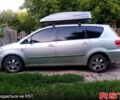 Сірий Тойота Авенсіс Версо, об'ємом двигуна 2 л та пробігом 350 тис. км за 7000 $, фото 1 на Automoto.ua