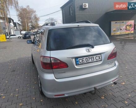 Серый Тойота Авенсис Версо, объемом двигателя 2 л и пробегом 273 тыс. км за 5700 $, фото 3 на Automoto.ua