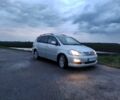 Серый Тойота Авенсис Версо, объемом двигателя 2 л и пробегом 2 тыс. км за 5000 $, фото 7 на Automoto.ua