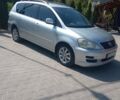 Сірий Тойота Авенсіс Версо, об'ємом двигуна 2 л та пробігом 400 тис. км за 5000 $, фото 14 на Automoto.ua