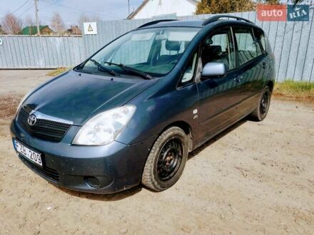 Тойота Авенсис Версо 2002 в Городке на Automoto.ua Серый Тойота Авенсис Версо, объемом двигателя 2 л и пробегом 470 тыс. км за 1299 $, фото 1 на Automoto.ua