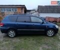 Синій Тойота Авенсіс Версо, об'ємом двигуна 2 л та пробігом 285 тис. км за 5900 $, фото 5 на Automoto.ua