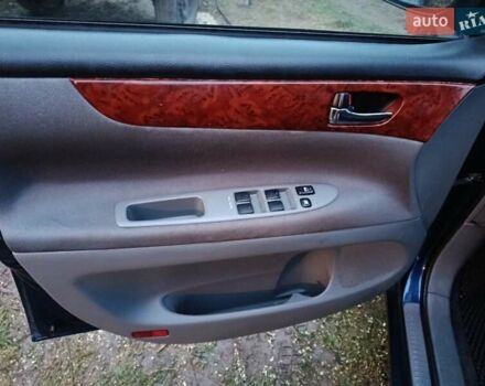 Синій Тойота Авенсіс Версо, об'ємом двигуна 2 л та пробігом 285 тис. км за 5900 $, фото 26 на Automoto.ua