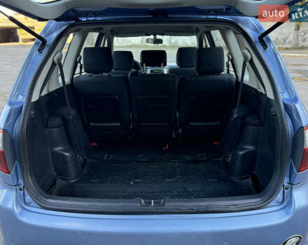 Синий Тойота Авенсис Версо, объемом двигателя 2 л и пробегом 336 тыс. км за 5350 $, фото 8 на Automoto.ua