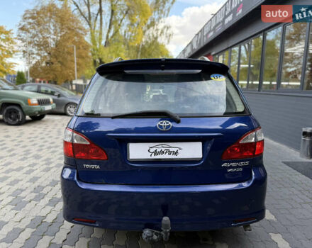 Синий Тойота Авенсис Версо, объемом двигателя 2 л и пробегом 373 тыс. км за 3650 $, фото 5 на Automoto.ua