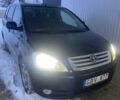 Синій Тойота Авенсіс Версо, об'ємом двигуна 2 л та пробігом 306 тис. км за 3000 $, фото 1 на Automoto.ua