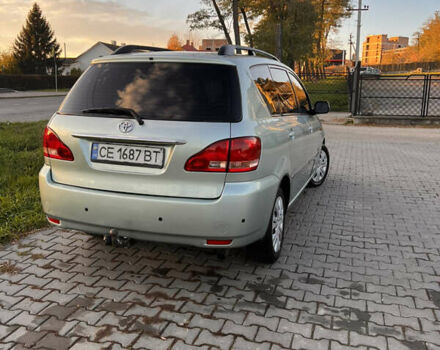 Зеленый Тойота Авенсис Версо, объемом двигателя 2 л и пробегом 330 тыс. км за 4950 $, фото 2 на Automoto.ua