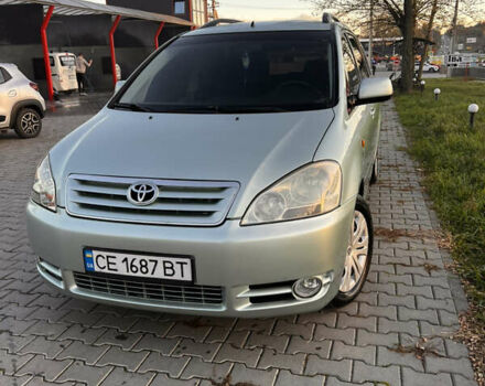 Зеленый Тойота Авенсис Версо, объемом двигателя 2 л и пробегом 330 тыс. км за 4950 $, фото 6 на Automoto.ua