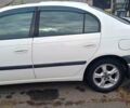 Белый Тойота Авенсис, объемом двигателя 2 л и пробегом 550 тыс. км за 3800 $, фото 2 на Automoto.ua