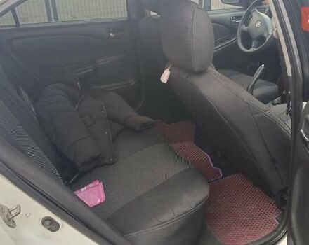 Белый Тойота Авенсис, объемом двигателя 2 л и пробегом 550 тыс. км за 3800 $, фото 16 на Automoto.ua