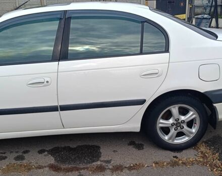 Белый Тойота Авенсис, объемом двигателя 2 л и пробегом 399 тыс. км за 3800 $, фото 5 на Automoto.ua