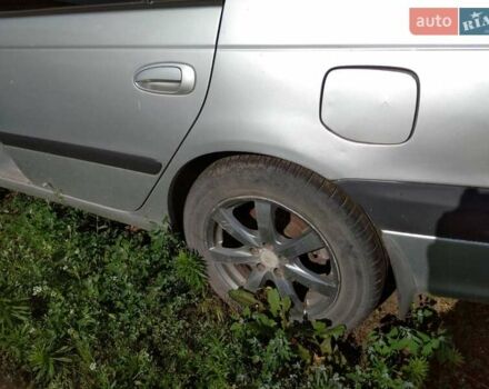 Белый Тойота Авенсис, объемом двигателя 2 л и пробегом 190 тыс. км за 2300 $, фото 2 на Automoto.ua