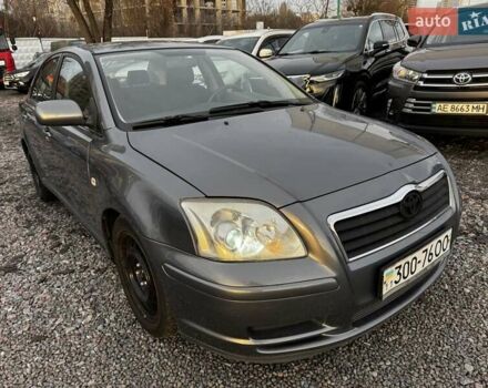 Білий Тойота Авенсіс, об'ємом двигуна 1.8 л та пробігом 178 тис. км за 3800 $, фото 2 на Automoto.ua