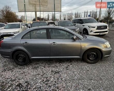 Білий Тойота Авенсіс, об'ємом двигуна 1.8 л та пробігом 178 тис. км за 3800 $, фото 3 на Automoto.ua