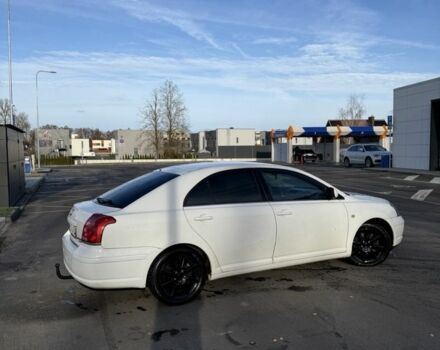 Белый Тойота Авенсис, объемом двигателя 2 л и пробегом 222 тыс. км за 2450 $, фото 5 на Automoto.ua