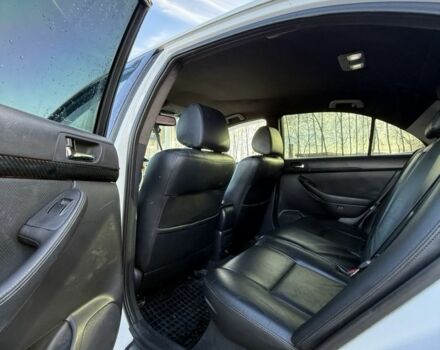 Белый Тойота Авенсис, объемом двигателя 2 л и пробегом 222 тыс. км за 2450 $, фото 7 на Automoto.ua